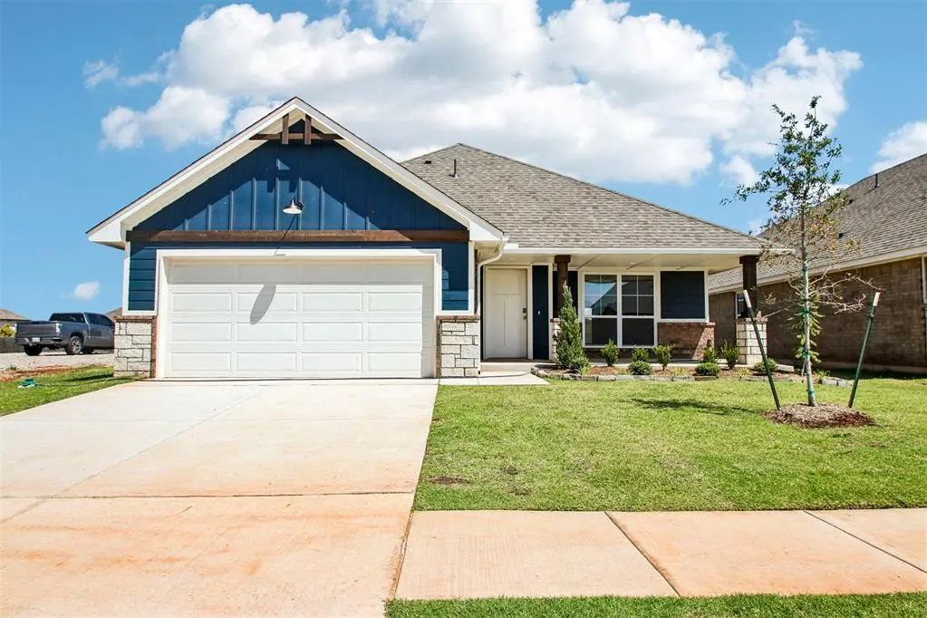 Front exterior — 12653 NW 137th Street, Piedmont, OK 73078