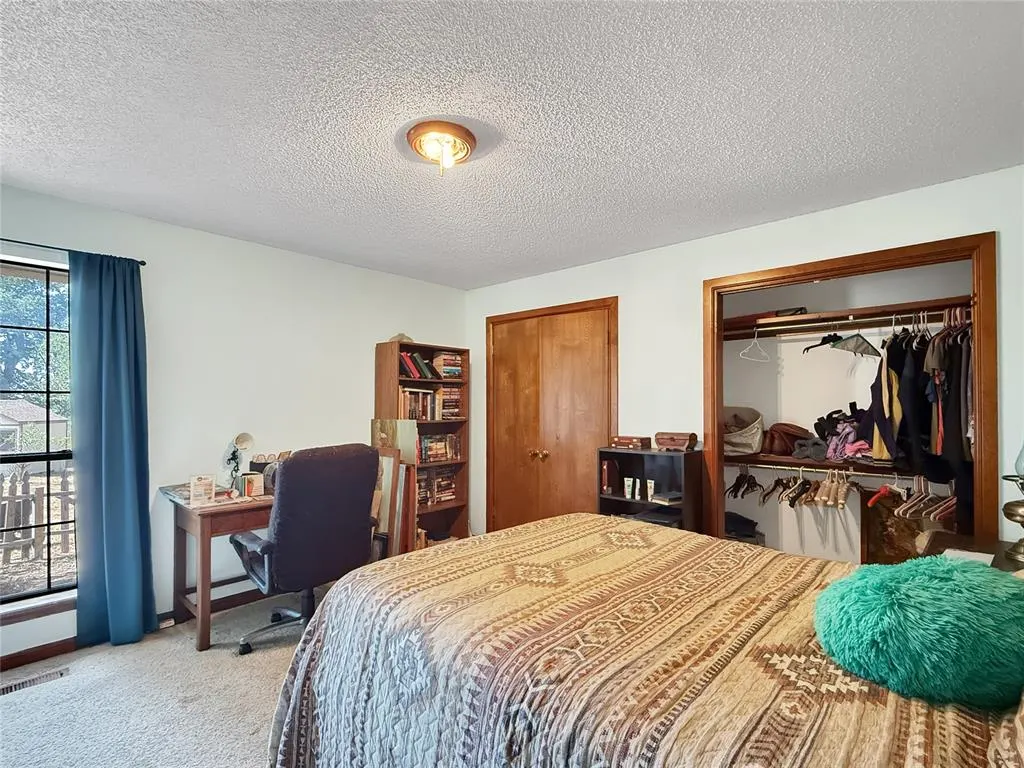 Photo 23 — 8225 Pleasant Oaks Drive, Edmond, OK 73034