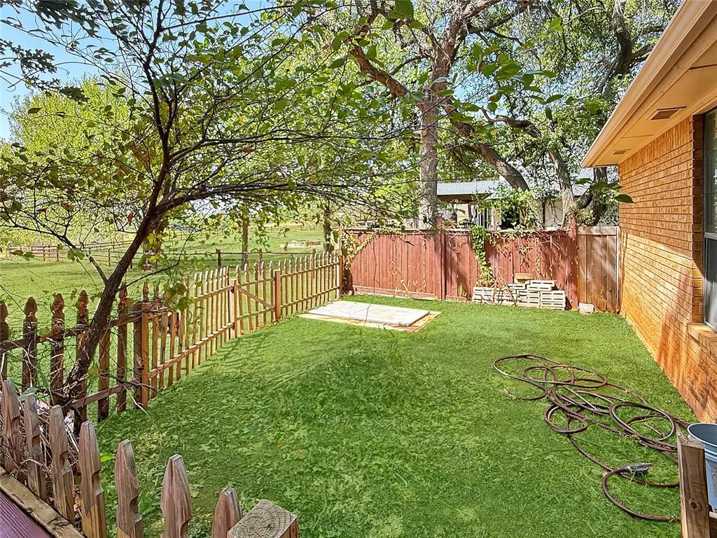 Photo 28 — 8225 Pleasant Oaks Drive, Edmond, OK 73034