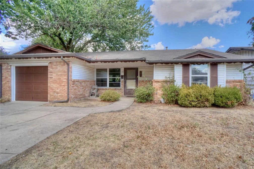 Front exterior — 1217 SW 46 Street, Oklahoma City, OK 73109