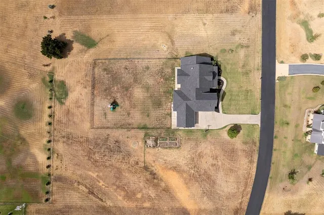 Photo 5 — 7324 Painted Sky Drive, Edmond, OK 73034