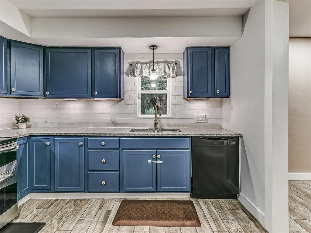 Photo 12 — 1218 W Noble Avenue, Guthrie, OK 73044