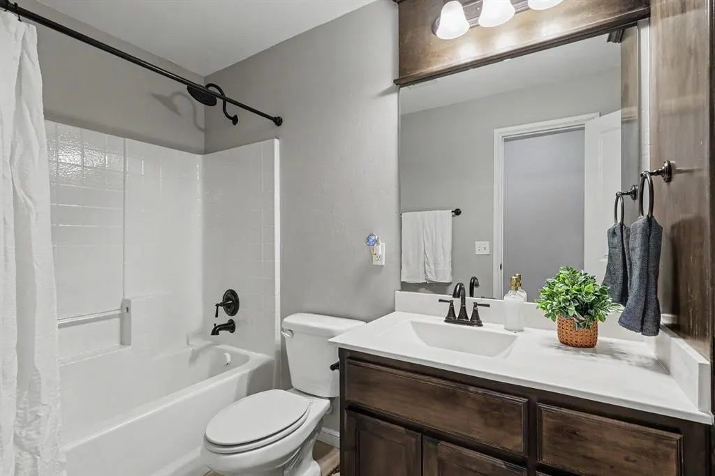 Photo 23 — 11116 NW 97th Street, Yukon, OK 73099