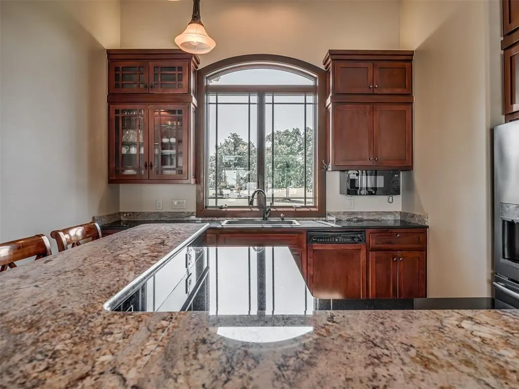 Photo 6 — 5950 Cox Canyon Drive, Guthrie, OK 73044