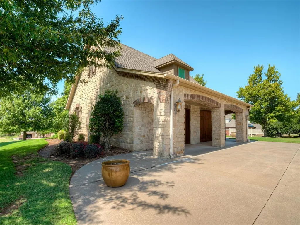 Photo 32 — 5950 Cox Canyon Drive, Guthrie, OK 73044