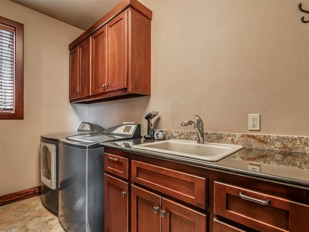 Photo 9 — 5950 Cox Canyon Drive, Guthrie, OK 73044