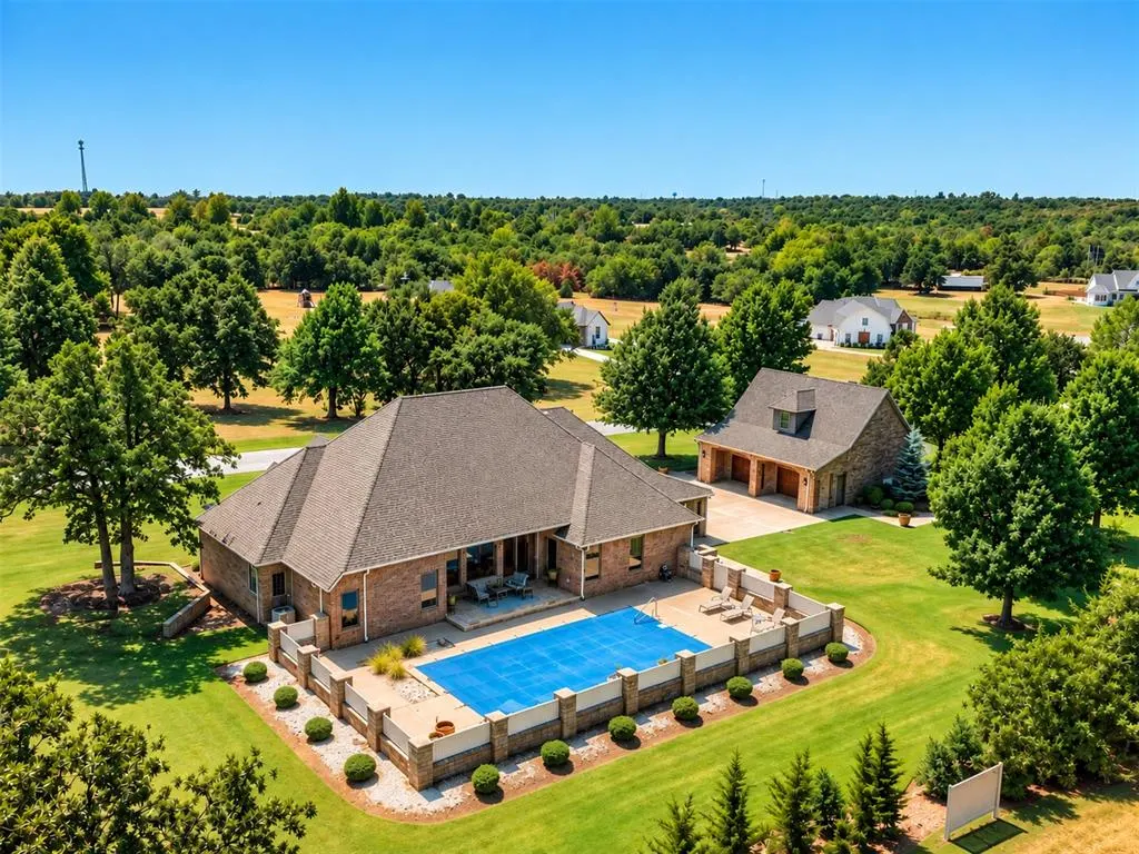 Photo 3 — 5950 Cox Canyon Drive, Guthrie, OK 73044