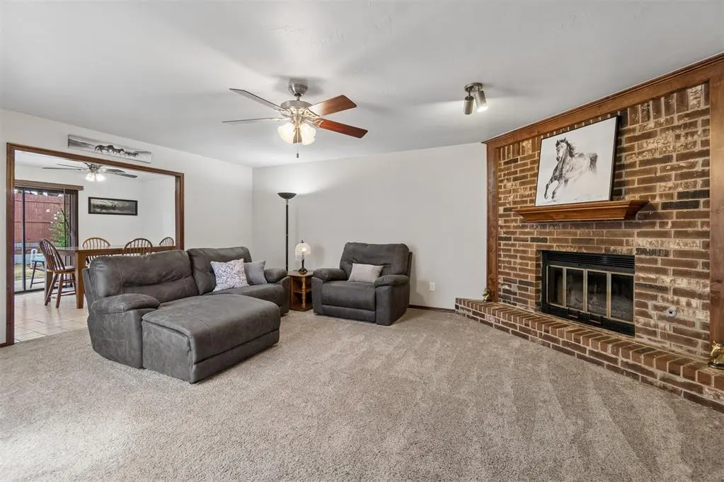 Photo 6 — 729 Westridge Drive, Yukon, OK 73099