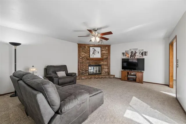 Photo 8 — 729 Westridge Drive, Yukon, OK 73099
