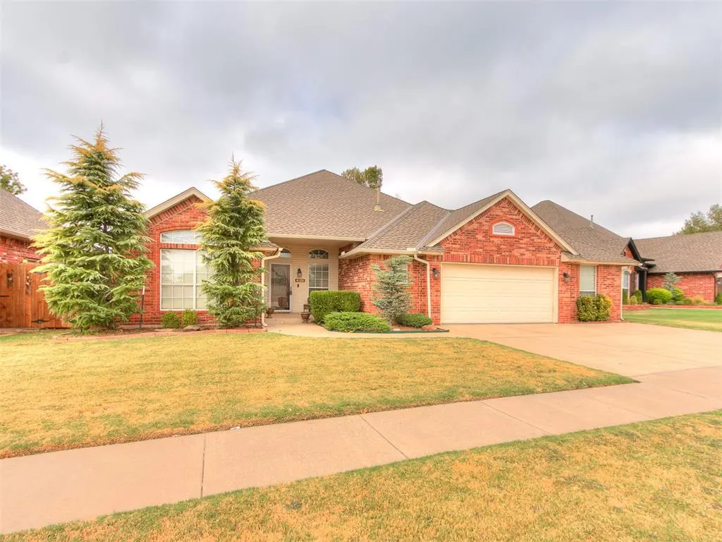 Front exterior — 4120 Pine Hill Road, Norman, OK 73072
