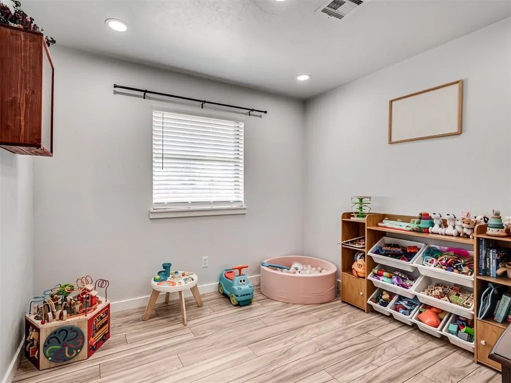 Photo 25 — 3216 E Noble Drive, Edmond, OK 73034