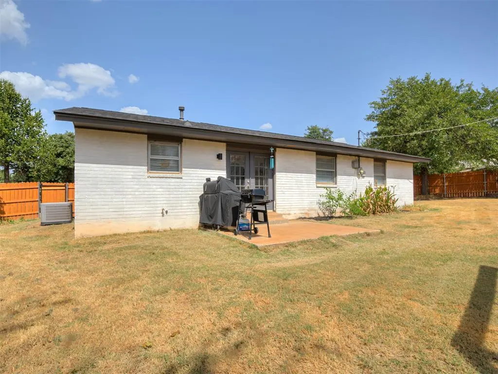 Photo 33 — 3216 E Noble Drive, Edmond, OK 73034