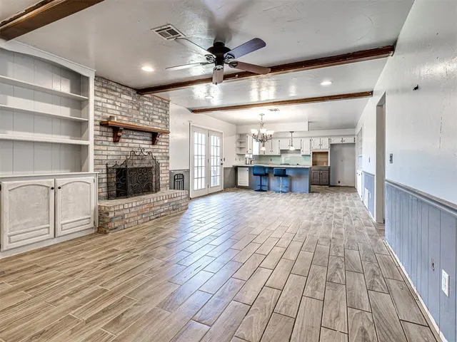 Photo 8 — 601 Crown Drive, Yukon, OK 73099