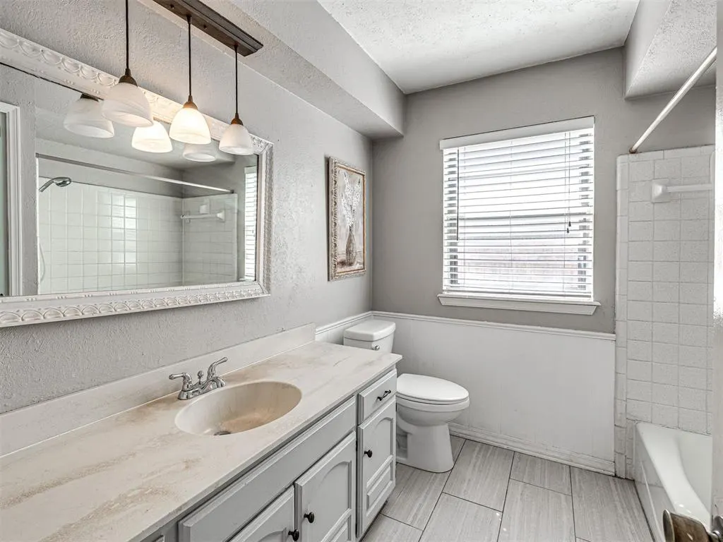 Photo 16 — 601 Crown Drive, Yukon, OK 73099