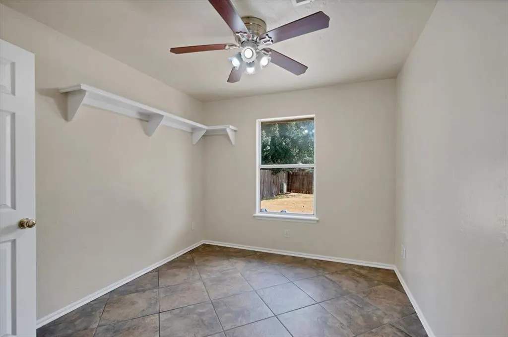 Photo 27 — 808 W Vickery Avenue, Yukon, OK 73099