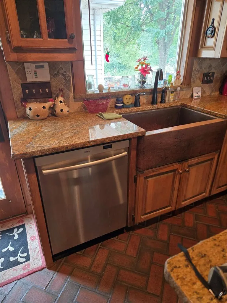 Photo 13 — 1300 Rolling Hills Drive, Harrah, OK 73045