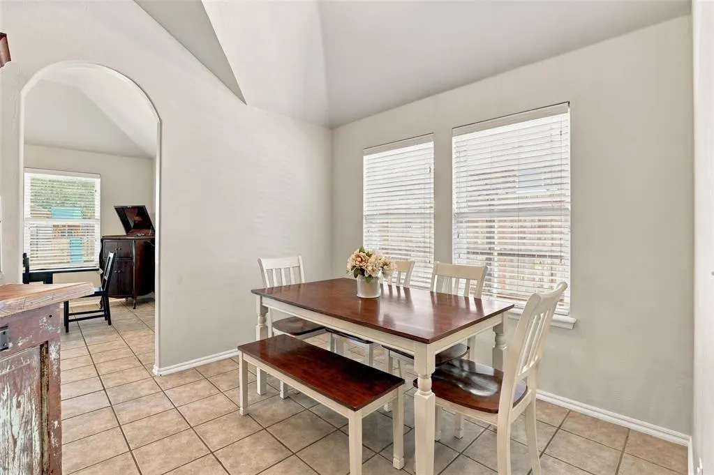 Photo 21 — 745 Dana Drive, Yukon, OK 73099