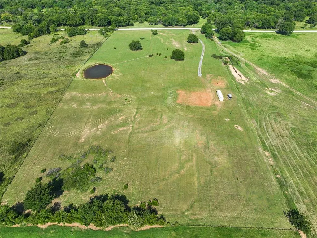 Photo 9 — 12460 NW Camp Arbuckle Avenue, Byars, OK 74831