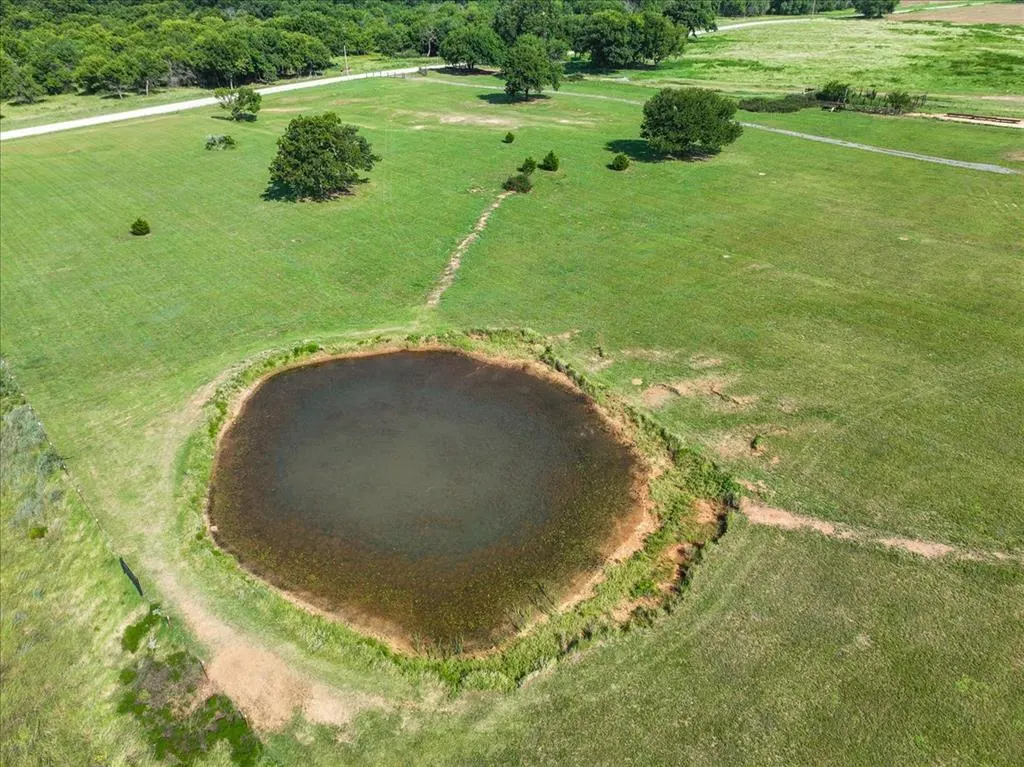 Photo 14 — 12460 NW Camp Arbuckle Avenue, Byars, OK 74831