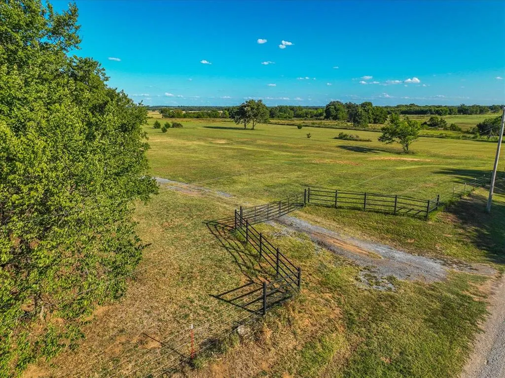 Photo 36 — 12460 NW Camp Arbuckle Avenue, Byars, OK 74831