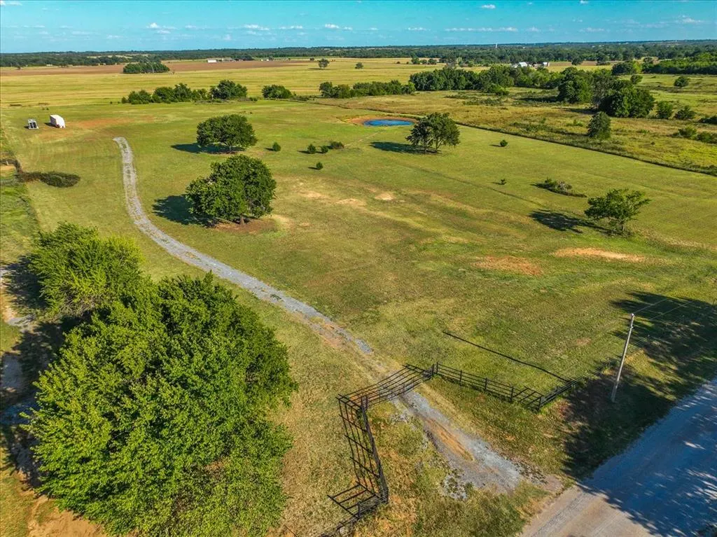 Photo 38 — 12460 NW Camp Arbuckle Avenue, Byars, OK 74831