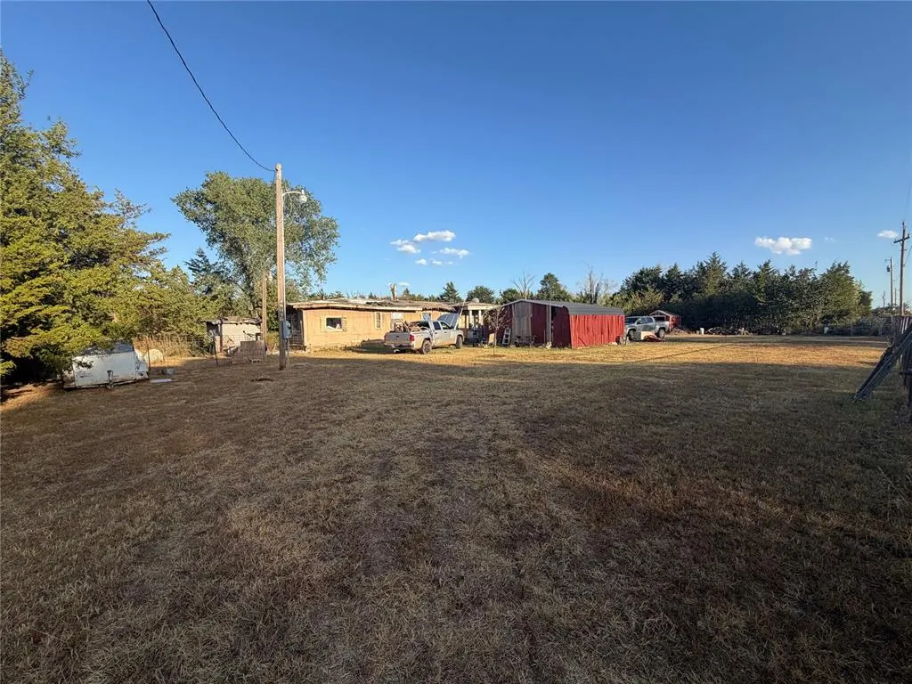 Photo 3 — 11800 Garden Way, Guthrie, OK 73044