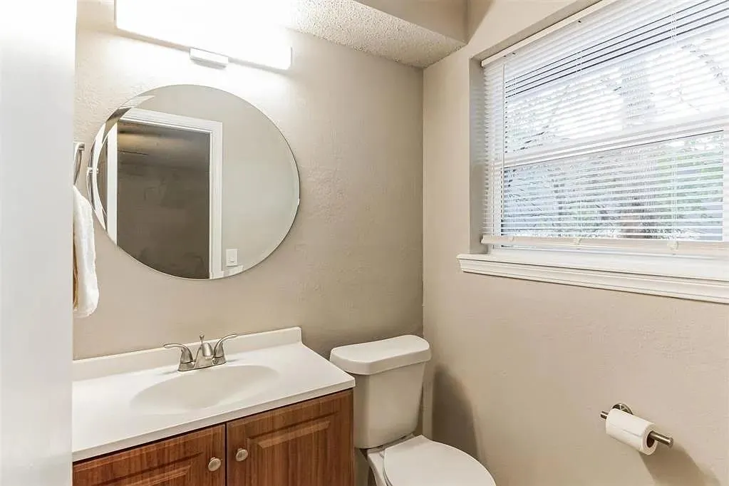 Photo 17 — 109 W Shadywood Drive, Midwest City, OK 73110