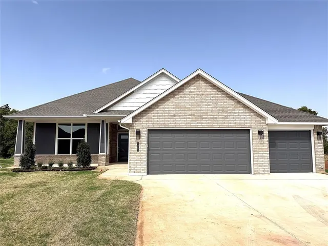 Photo 2 — 14209 Upper Village Drive, Piedmont, OK 73078