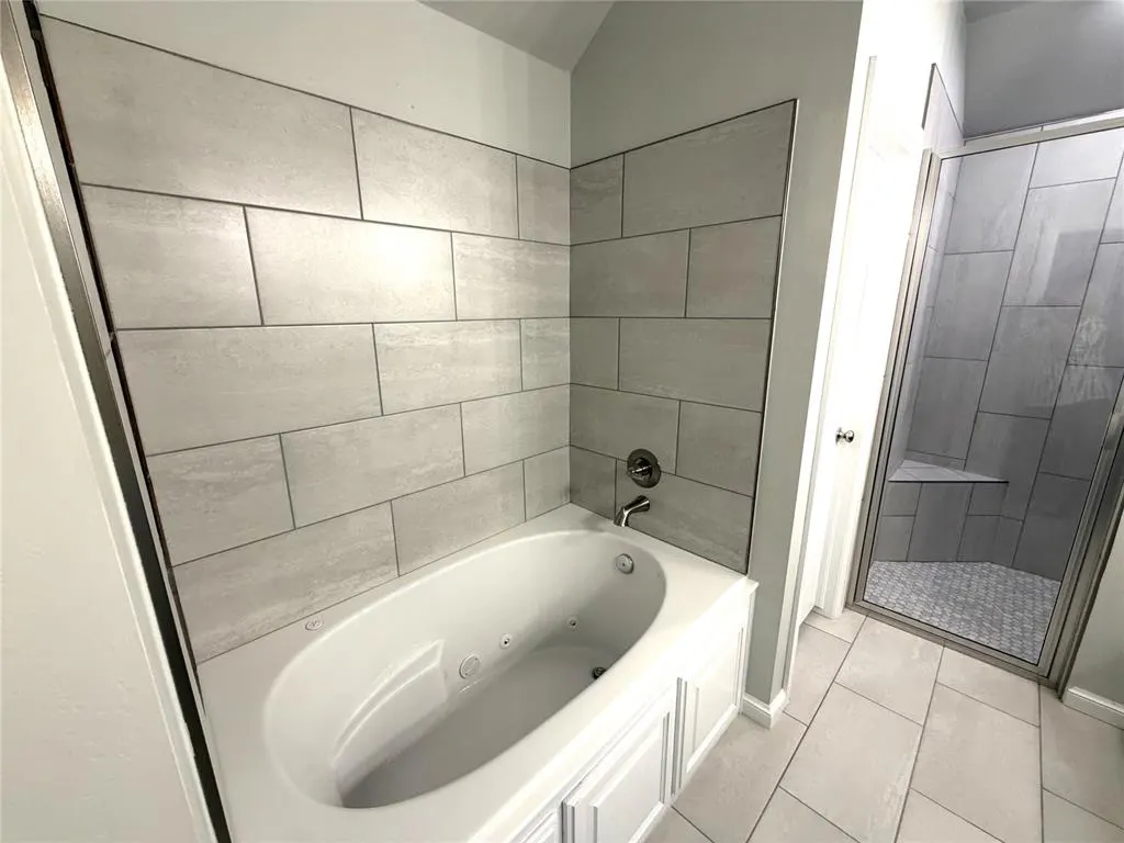 Photo 11 — 14209 Upper Village Drive, Piedmont, OK 73078