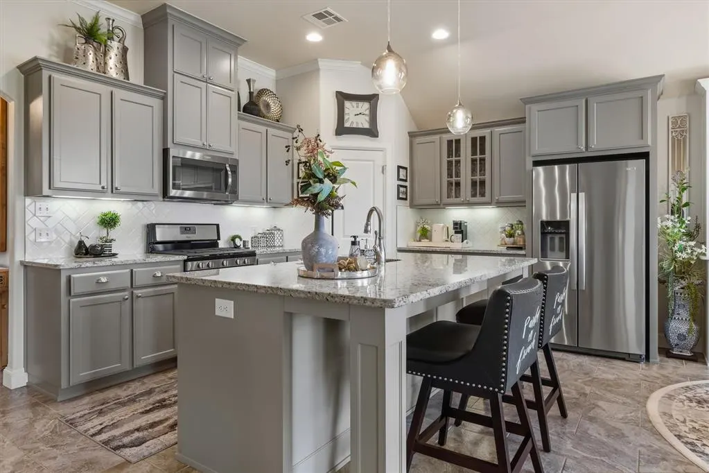 Photo 8 — 18613 Melogold Drive, Edmond, OK 73012