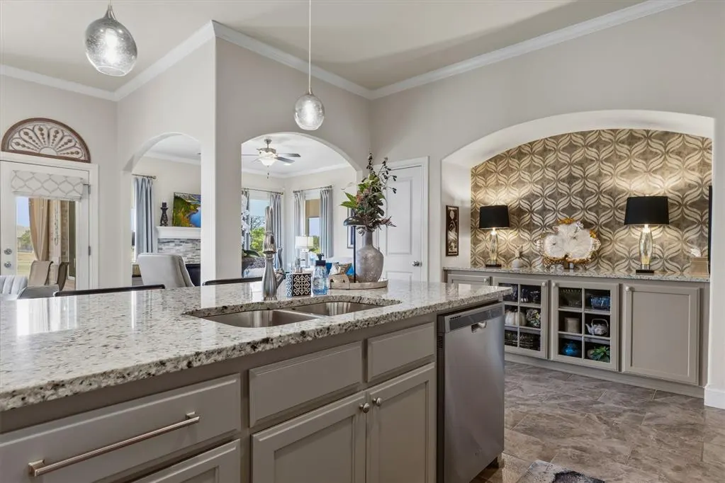 Photo 9 — 18613 Melogold Drive, Edmond, OK 73012