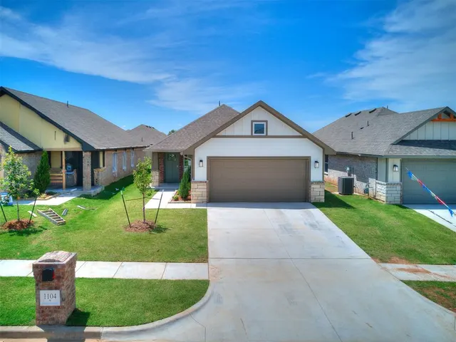 Photo 4 — 1104 SW 139th Terrace, Oklahoma City, OK 73170