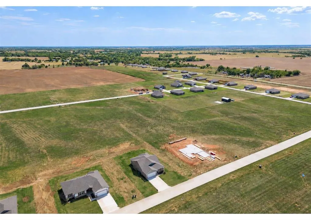 Photo 49 — 1721 Elm Circle, Tuttle, OK 73089