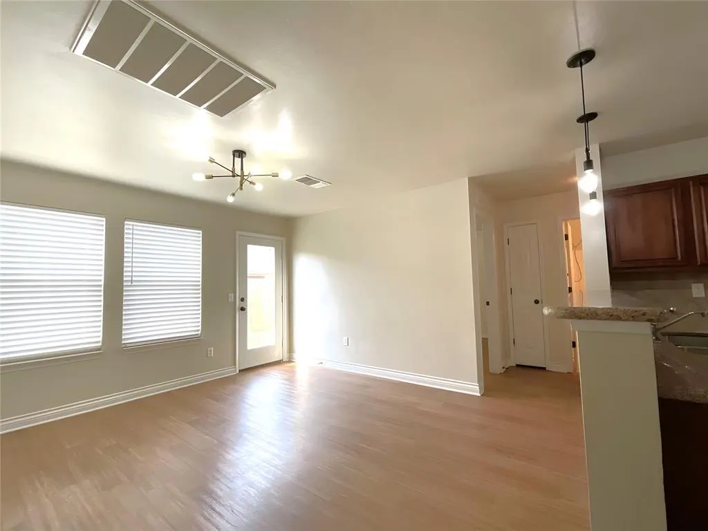 Photo 16 — 724 Humming Fish Drive, Norman, OK 73069