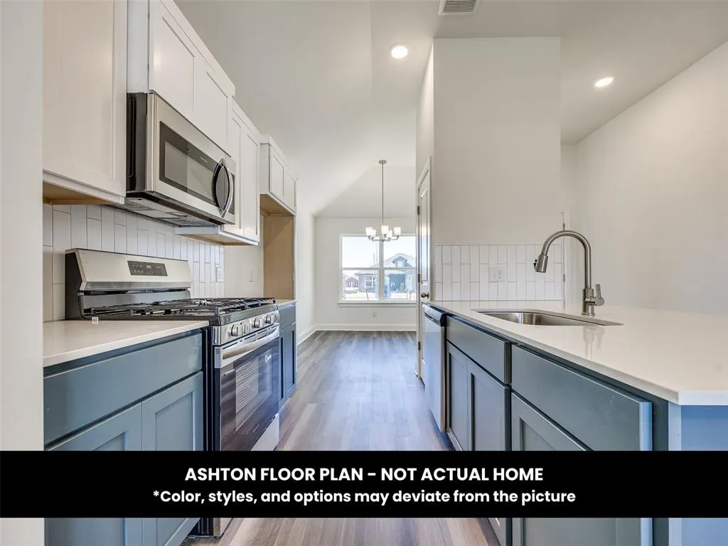 Photo 8 — 9116 Sweetwater Boulevard, Oklahoma City, OK 73160