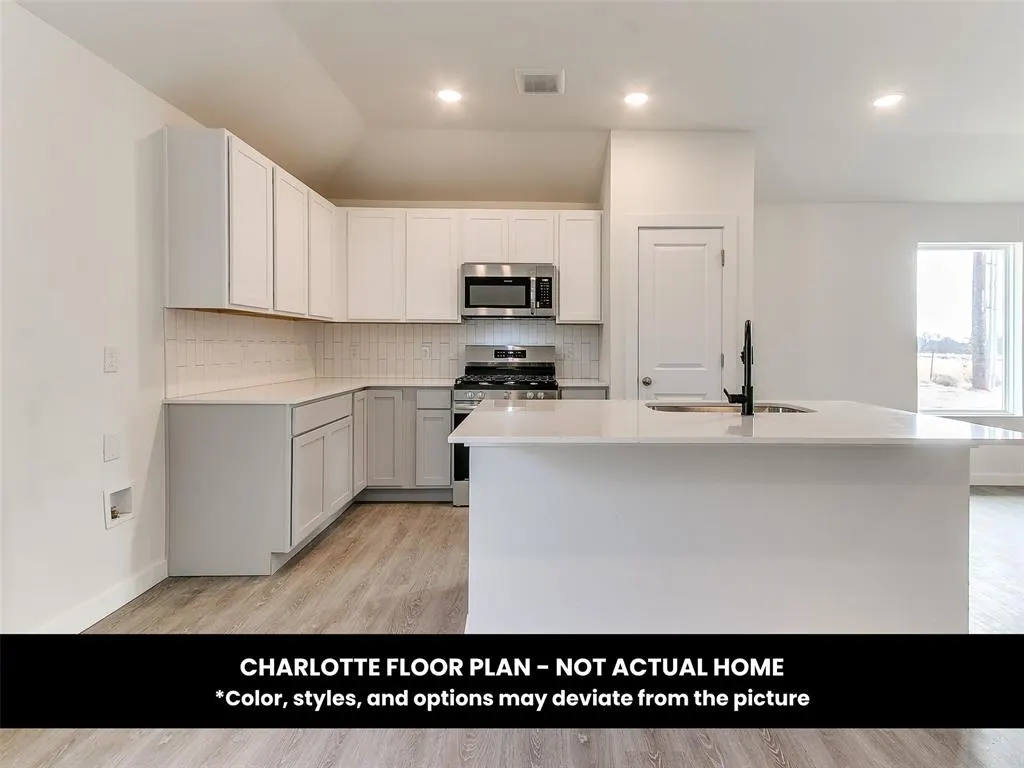 Photo 9 — 9113 Sweetwater Boulevard, Oklahoma City, OK 73160