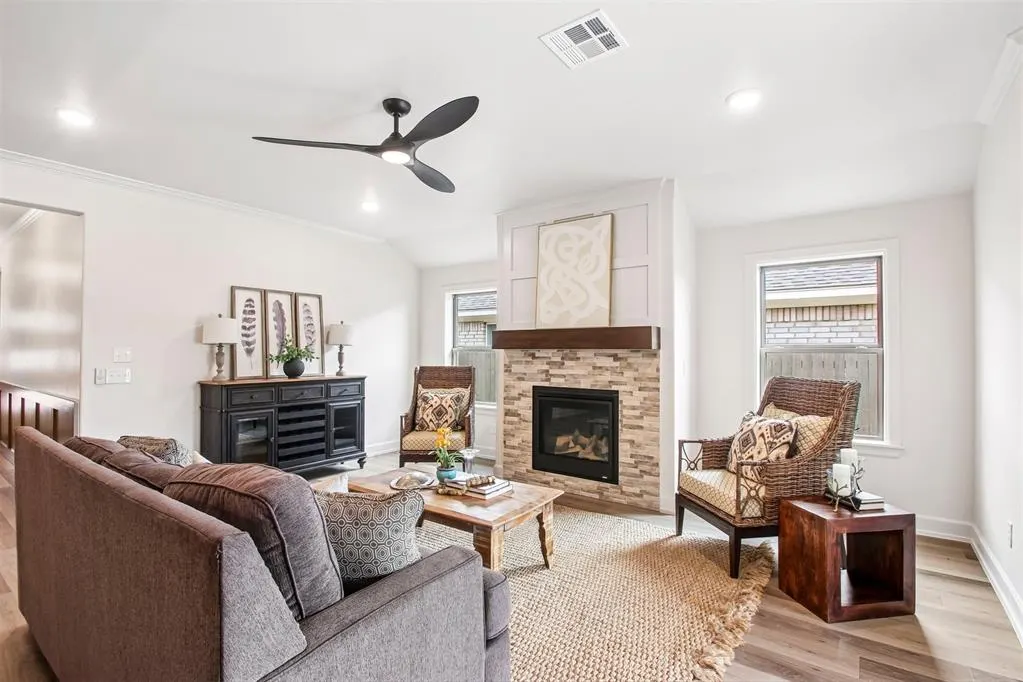 Photo 5 — 3317 Slate River Drive, Yukon, OK 73099