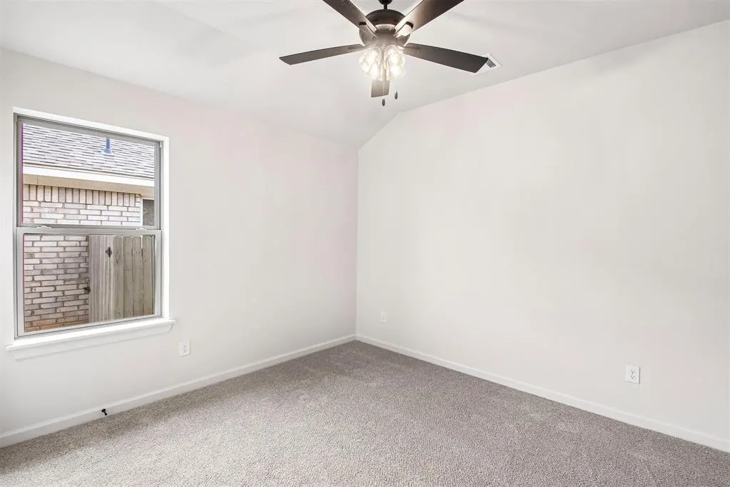 Photo 34 — 3317 Slate River Drive, Yukon, OK 73099