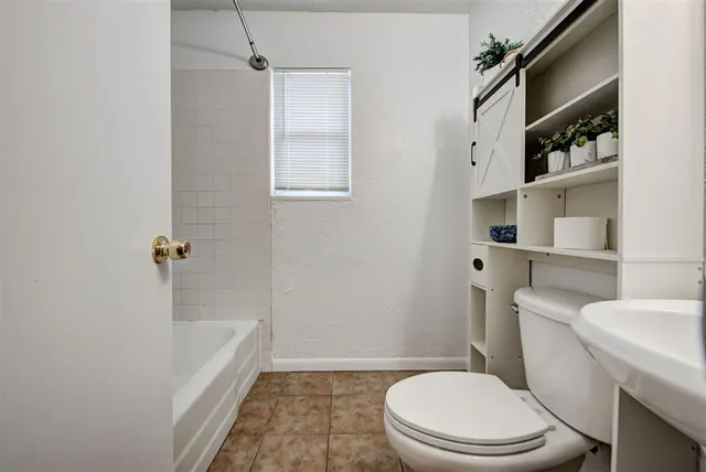 Photo 6 — 2124 Marshall Drive, Edmond, OK 73013