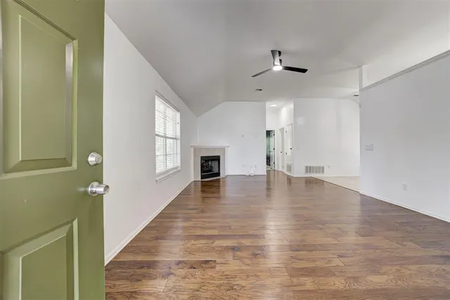Photo 4 — 11400 Glade Avenue, Oklahoma City, OK 73162