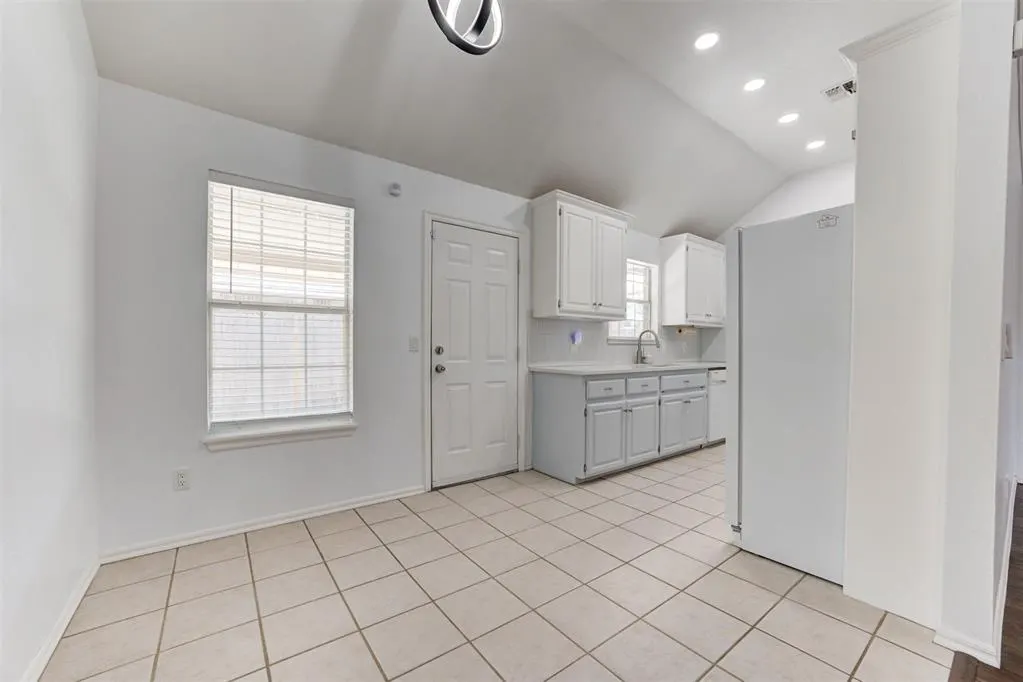 Photo 11 — 11400 Glade Avenue, Oklahoma City, OK 73162