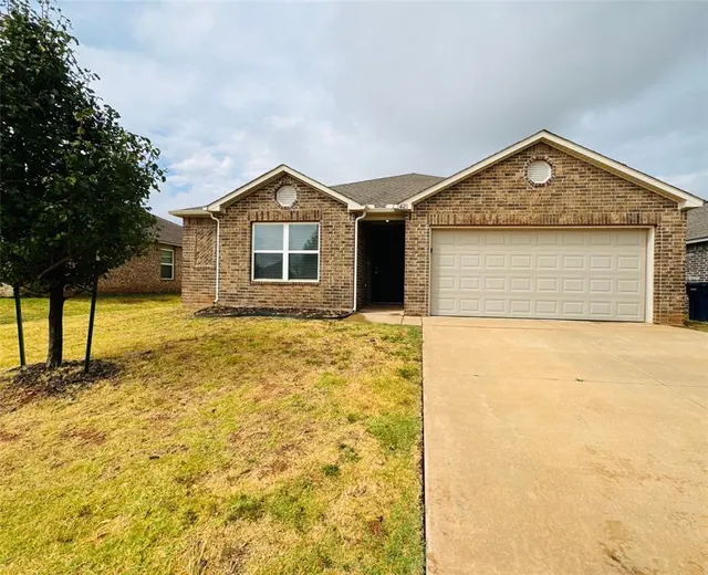 Photo 3 — 4121 Umbria Road, Oklahoma City, OK 73179