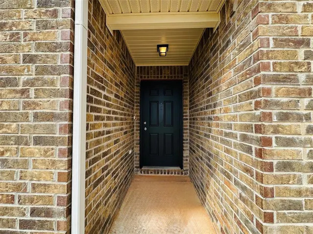 Photo 4 — 4121 Umbria Road, Oklahoma City, OK 73179