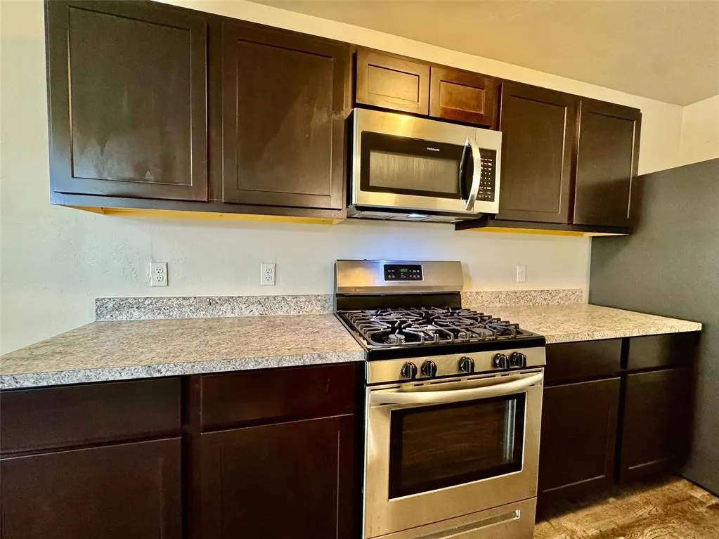 Photo 16 — 4121 Umbria Road, Oklahoma City, OK 73179