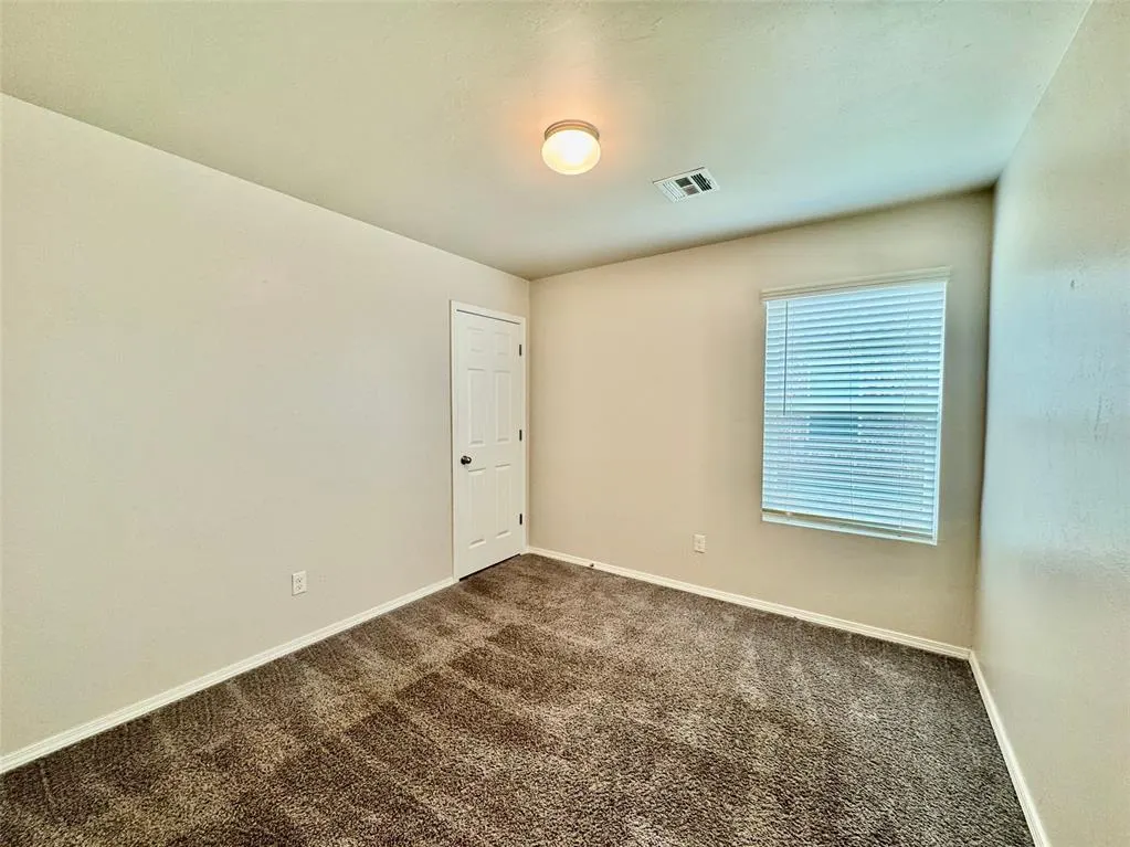 Photo 32 — 4121 Umbria Road, Oklahoma City, OK 73179