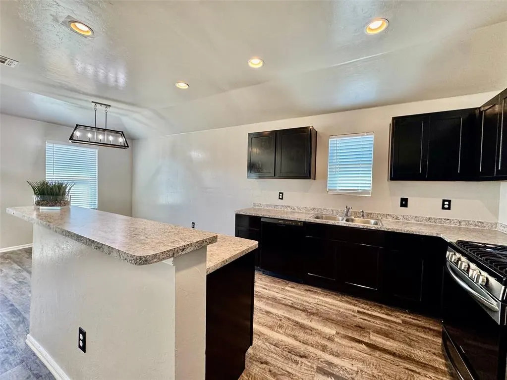 Photo 10 — 1421 Gypsum Place, Noble, OK 73068