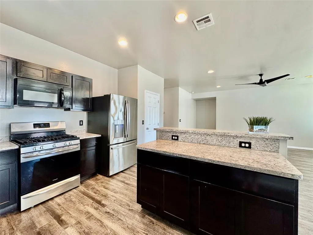 Photo 12 — 1421 Gypsum Place, Noble, OK 73068