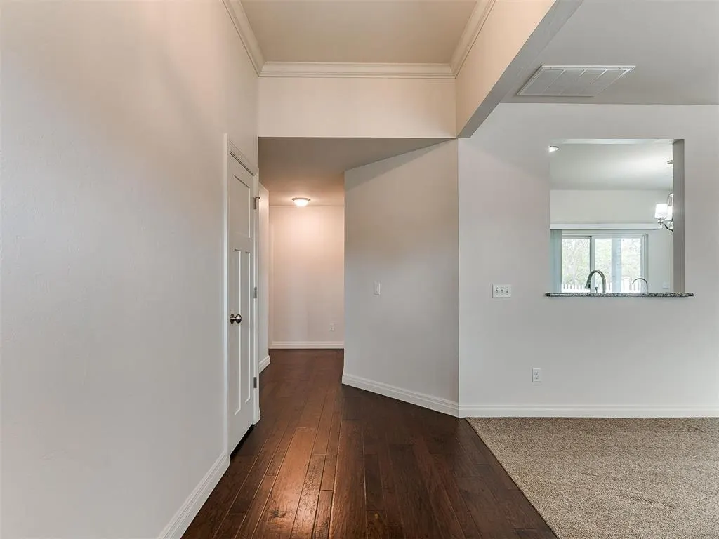 Photo 3 — 429 NW Cindy Court, Piedmont, OK 73078
