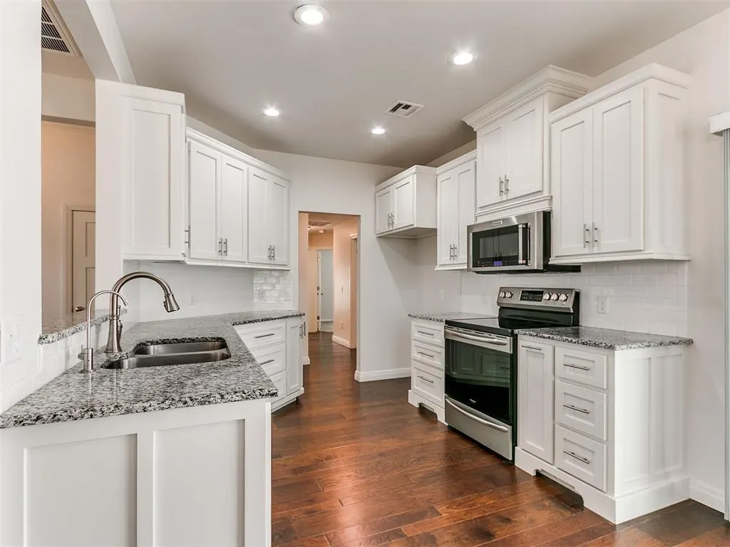 Photo 16 — 429 NW Cindy Court, Piedmont, OK 73078