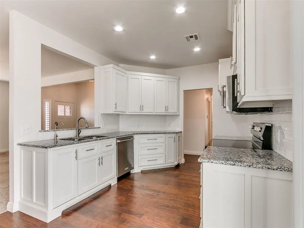 Photo 18 — 429 NW Cindy Court, Piedmont, OK 73078